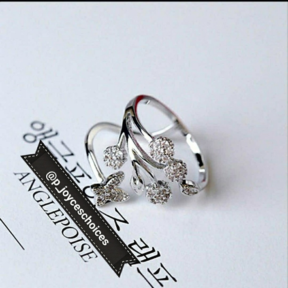 Butterfly flower diamond ring in 925 S.S.